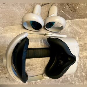 🌎 Oculus Quest 2 Headset & Controls 🌎